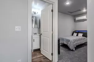 7881 Houston Loop, White City, OR 97503 - Photo 16