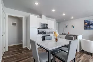 7881 Houston Loop, White City, OR 97503 - Photo 4