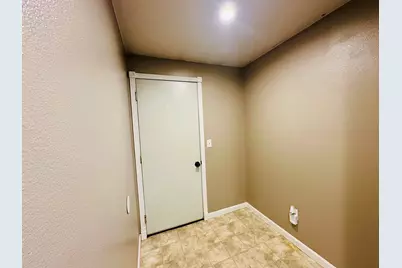 16524 Fieldcrest Road, Klamath Falls, OR 97603 - Photo 42