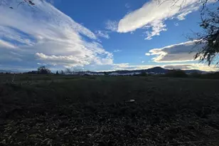 5156 Peace Ln, Central Point, OR 97502 - Photo 28