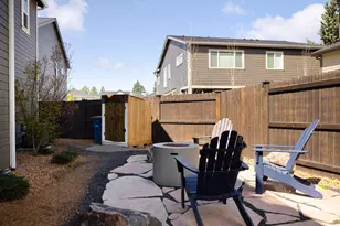 63220 NW Red Butte Ct, Bend, OR 97703 - Photo 28