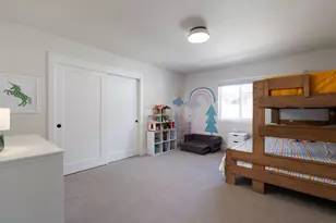 63220 NW Red Butte Ct, Bend, OR 97703 - Photo 22