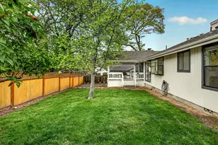 820 E Pebble Beach Dr, Ashland, OR 97520 - Photo 24