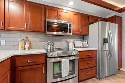 115 Rogue River Highway #APT 307, Grants Pass, OR 97527 - Photo 12