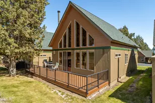 1643 Prairie Falcon Dr, Redmond, OR 97756 - Photo 4
