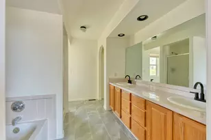 3244 SW 34th St, Redmond, OR 97756 - Photo 24