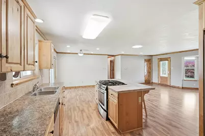 1640 Southgate Way, Grants Pass, OR 97527 - Photo 8