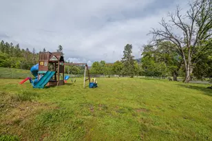 7680 Upper Applegate, Jacksonville, OR 97530 - Photo 40