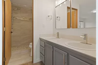 3097 NE Barrington Court, Bend, OR 97701 - Photo 10