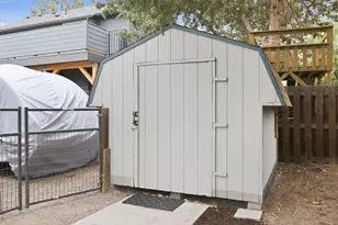 3097 NE Barrington Ct, Bend, OR 97701 - Photo 20