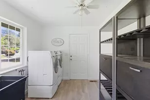 190 Spring Oak Way, Merlin, OR 97532 - Photo 14