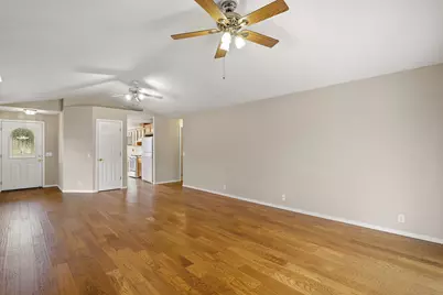 231 SE Independence Drive, Grants Pass, OR 97527 - Photo 6