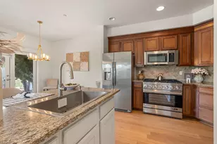 1280 Ashford Way, Medford, OR 97504 - Photo 8
