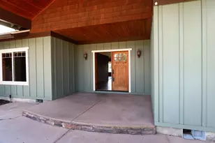 21491 Bear Creek Rd, Bend, OR 97701 - Photo 6