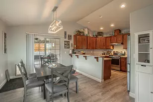 514 Coventry Ct, Eagle Point, OR 97524 - Photo 6