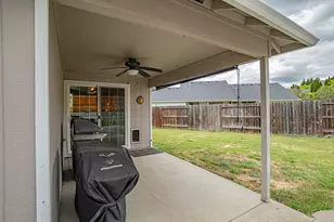 514 Coventry Ct, Eagle Point, OR 97524 - Photo 16