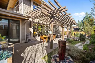 2294 NW High Lakes Loop, Bend, OR 97703 - Photo 4