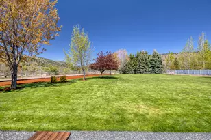 9015 Arant Rd, Klamath Falls, OR 97603 - Photo 38