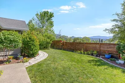 1180 NW F Street, Grants Pass, OR 97526 - Photo 12
