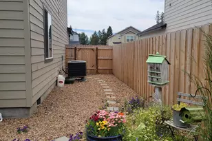 16614 Landing Ct, La Pine, OR 97739 - Photo 6