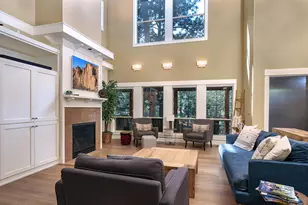 61388 Big Eddy Cir, Bend, OR 97702 - Photo 2