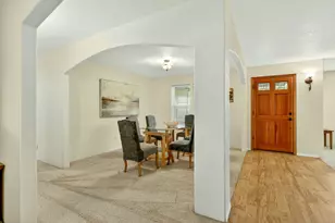 634 Towne St, Grants Pass, OR 97527 - Photo 8