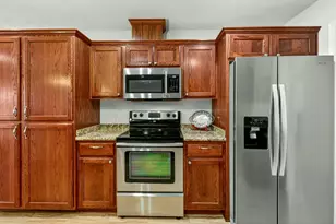 634 Towne St, Grants Pass, OR 97527 - Photo 20