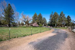 5660 SW Impala Ln, Redmond, OR 97756 - Photo 34