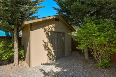 61605 Summer Shade Drive, Bend, OR 97702 - Photo 48
