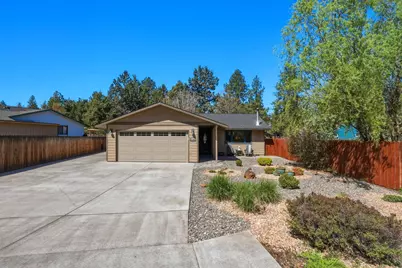 61605 Summer Shade Drive, Bend, OR 97702 - Photo 4