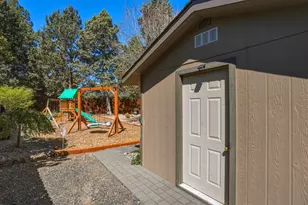 61605 Summer Shade Dr, Bend, OR 97702 - Photo 50