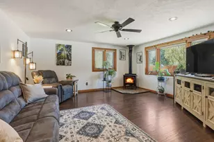 61605 Summer Shade Dr, Bend, OR 97702 - Photo 8