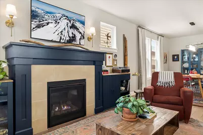 1048 E Black Butte Avenue, Sisters, OR 97759 - Photo 6