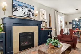 1048 E Black Butte Ave, Sisters, OR 97759 - Photo 6