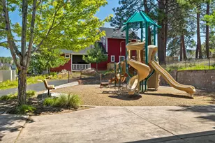 1048 E Black Butte Ave, Sisters, OR 97759 - Photo 36