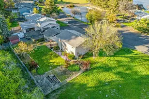 2318 Marina Dr, Klamath Falls, OR 97601 - Photo 44