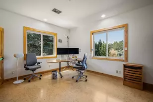 63945 W Quail Haven Dr, Bend, OR 97703 - Photo 34