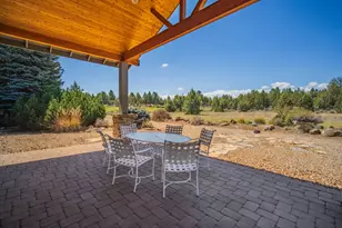 63945 W Quail Haven Dr, Bend, OR 97703 - Photo 46