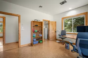 63945 W Quail Haven Dr, Bend, OR 97703 - Photo 36