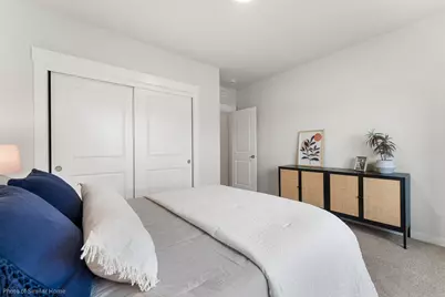 3077 Mt. Thielsen Drive #63, Medford, OR 97504 - Photo 18