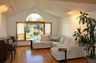 3011 Edgewood Dr, Medford, OR 97504 - Photo 8