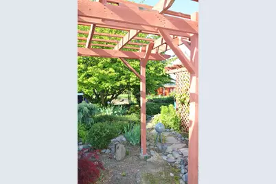 3011 Edgewood Drive, Medford, OR 97504 - Photo 50
