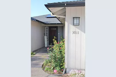 3011 Edgewood Drive, Medford, OR 97504 - Photo 6