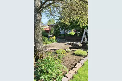 3011 Edgewood Drive, Medford, OR 97504 - Photo 4