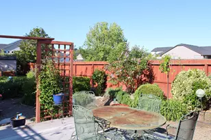 3011 Edgewood Dr, Medford, OR 97504 - Photo 44