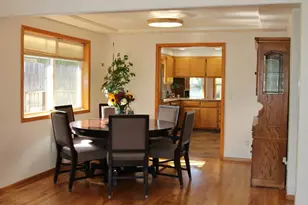 3011 Edgewood Dr, Medford, OR 97504 - Photo 12
