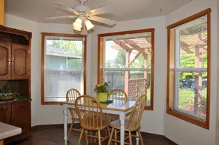 3011 Edgewood Dr, Medford, OR 97504 - Photo 18