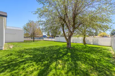 5756 Leland Drive, Klamath Falls, OR 97603 - Photo 34