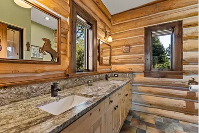 66488 Sisemore Road, Bend, OR 97703 - Photo 40