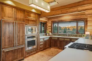 66488 Sisemore Rd, Bend, OR 97703 - Photo 22